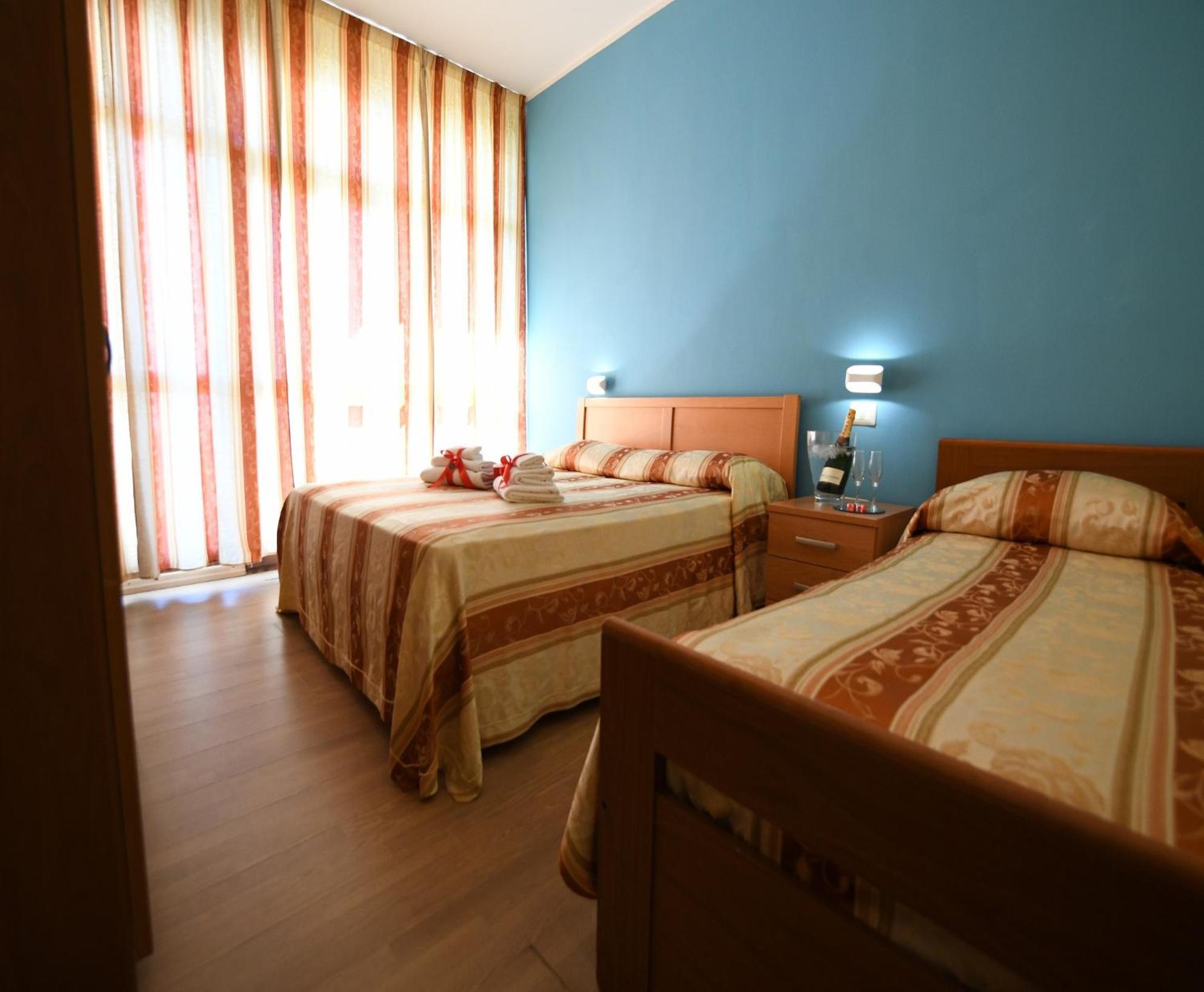 International Resort Mondragone Luaran gambar